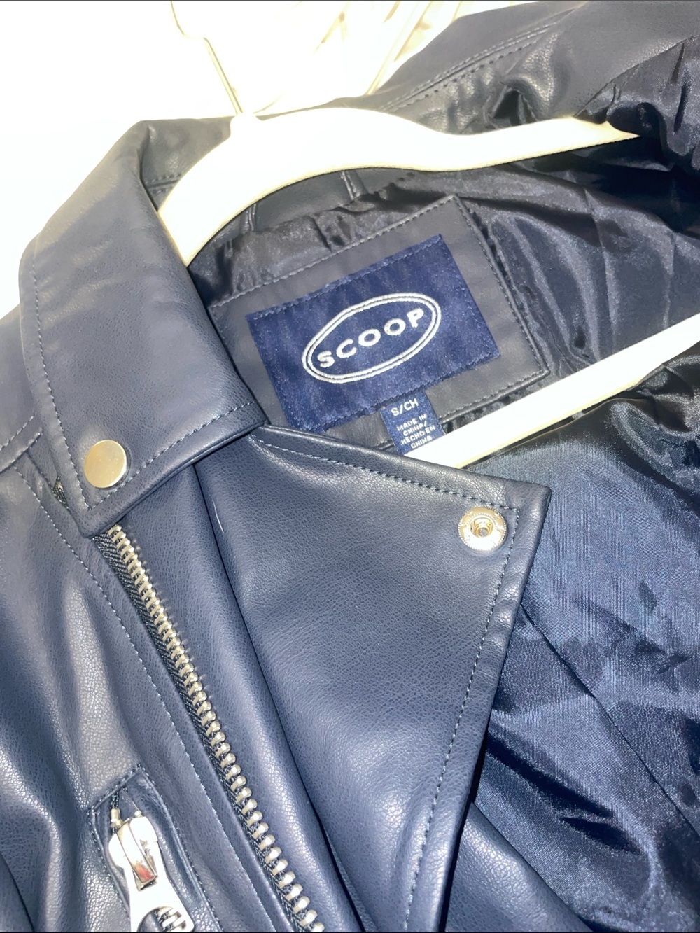 Women's Navy faux Leather Moto Jacket - Sleek Zip-Front Biker - Picture 9 of 9